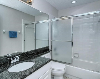 5414 Fair Oaks Street - Photo Thumbnail 10