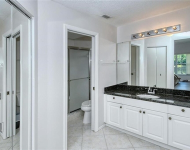 5414 Fair Oaks Street - Photo Thumbnail 9