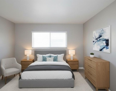 3001 Bee Ridge Road - Photo Thumbnail 7