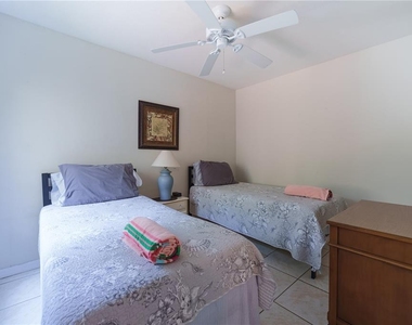5685 Ashton Lake Drive - Photo Thumbnail 22