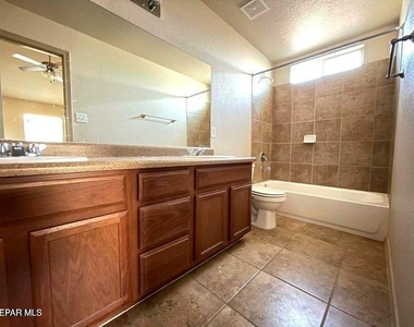 4001 Hueco Valley Drive - Photo Thumbnail 22
