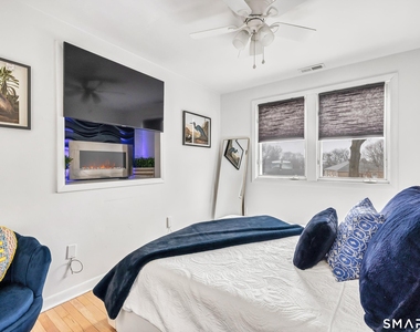 110 Grenelle Street - Photo Thumbnail 11