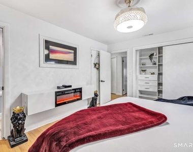 110 Grenelle Street - Photo Thumbnail 15