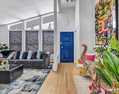 110 Grenelle Street - Photo Thumbnail 21
