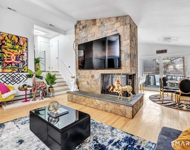 110 Grenelle Street - Photo Thumbnail 32