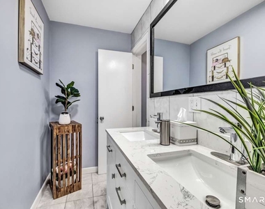 110 Grenelle Street - Photo Thumbnail 37