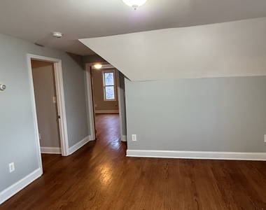 21 North Walnut Street - Photo Thumbnail 7