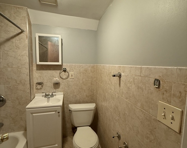 21 North Walnut Street - Photo Thumbnail 2