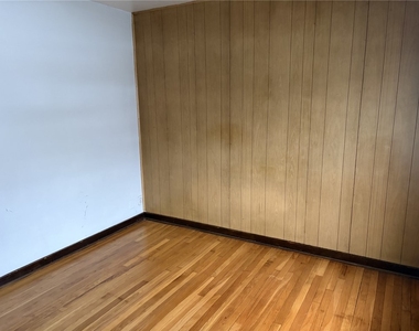 5839 Darlington Rd - Photo Thumbnail 11