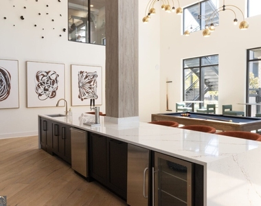 305 Collins Industr Way - Photo Thumbnail 22