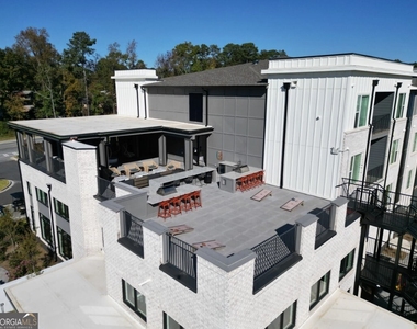 305 Collins Industr Way - Photo Thumbnail 23
