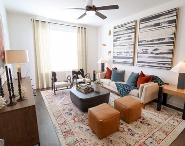 305 Collins Industr Way - Photo Thumbnail 2