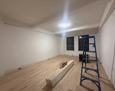 145 West 55th Street - Photo Thumbnail 1