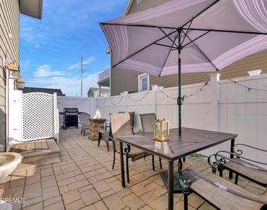 121 3rd Avenue - Photo Thumbnail 15