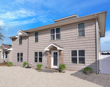 121 3rd Avenue - Photo Thumbnail 8
