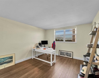 1401 S Ocean Drive - Photo Thumbnail 30