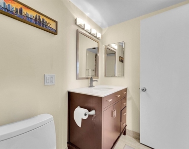 1401 S Ocean Drive - Photo Thumbnail 27