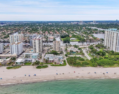 1401 S Ocean Drive - Photo Thumbnail 6
