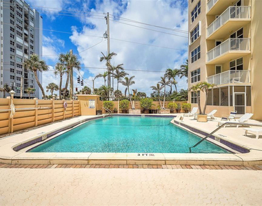 1401 S Ocean Drive - Photo Thumbnail 33