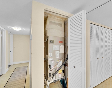 1401 S Ocean Drive - Photo Thumbnail 31
