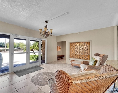 1401 S Ocean Drive - Photo Thumbnail 51