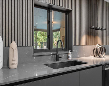 425 Ne 25th Street - Photo Thumbnail 28