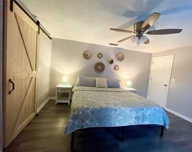 1150 Sw Jumper Street - Photo Thumbnail 5