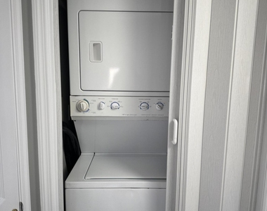 120 W Chadwick Way - Photo Thumbnail 11