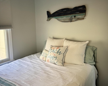 120 W Chadwick Way - Photo Thumbnail 8