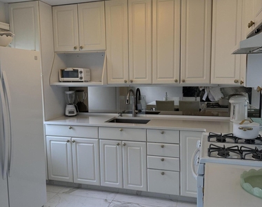 35 Sternberger Avenue - Photo Thumbnail 8