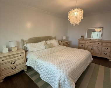 35 Sternberger Avenue - Photo Thumbnail 12