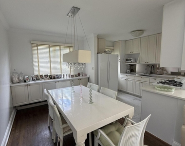 35 Sternberger Avenue - Photo Thumbnail 6