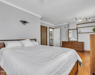 492 Ocean Avenue - Photo Thumbnail 39