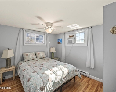 273 N 12th Street - Photo Thumbnail 10