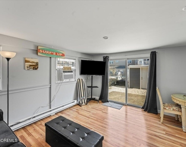 273 N 12th Street - Photo Thumbnail 16
