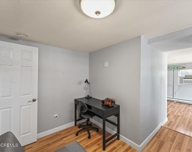 273 N 12th Street - Photo Thumbnail 14