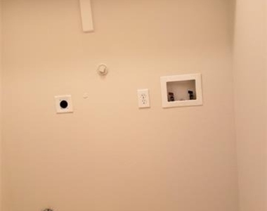 3432 Fashion Street - Photo Thumbnail 22