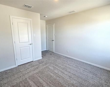 2653 Acadia Drive - Photo Thumbnail 28