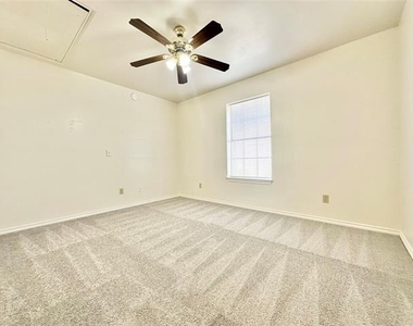 8869 Liberty Road - Photo Thumbnail 19