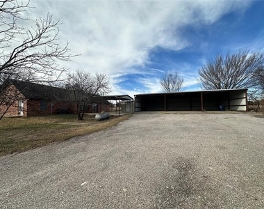8869 Liberty Road - Photo Thumbnail 23