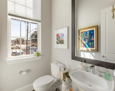 916 W Peach Street - Photo Thumbnail 20