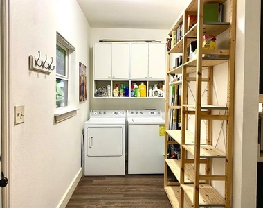5110 Lindsley Avenue - Photo Thumbnail 15