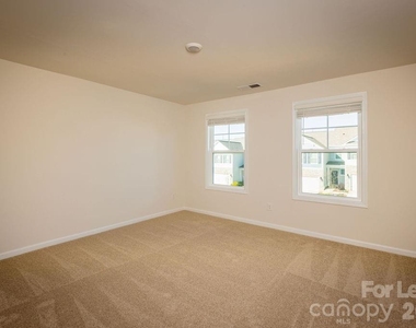4160 Steel Way - Photo Thumbnail 36