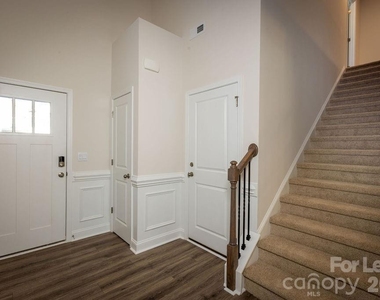 4160 Steel Way - Photo Thumbnail 32