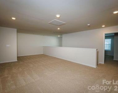 4160 Steel Way - Photo Thumbnail 46