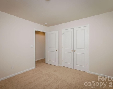 4160 Steel Way - Photo Thumbnail 39
