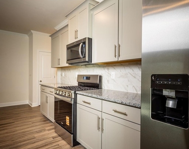 4160 Steel Way - Photo Thumbnail 26