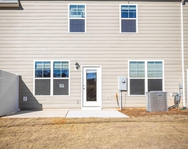 4160 Steel Way - Photo Thumbnail 9
