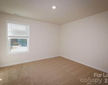 4160 Steel Way - Photo Thumbnail 38