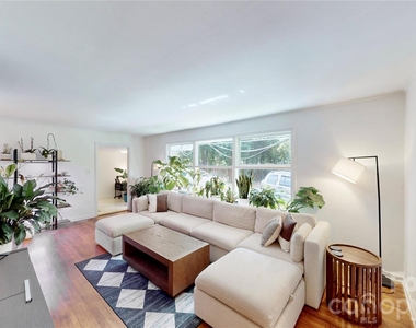 1136 E Woodlawn Road - Photo Thumbnail 2